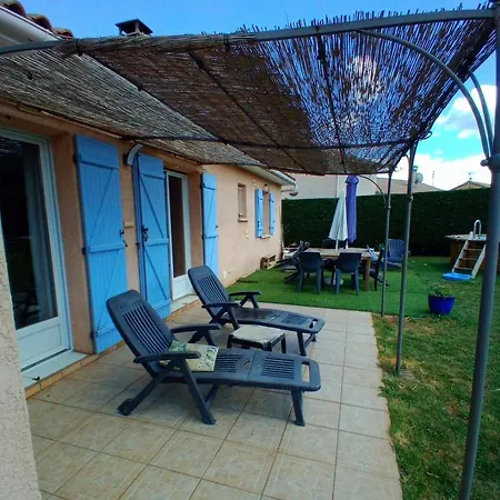 Ferienhaus Villa Casa Dels Ocells La Cavalerie